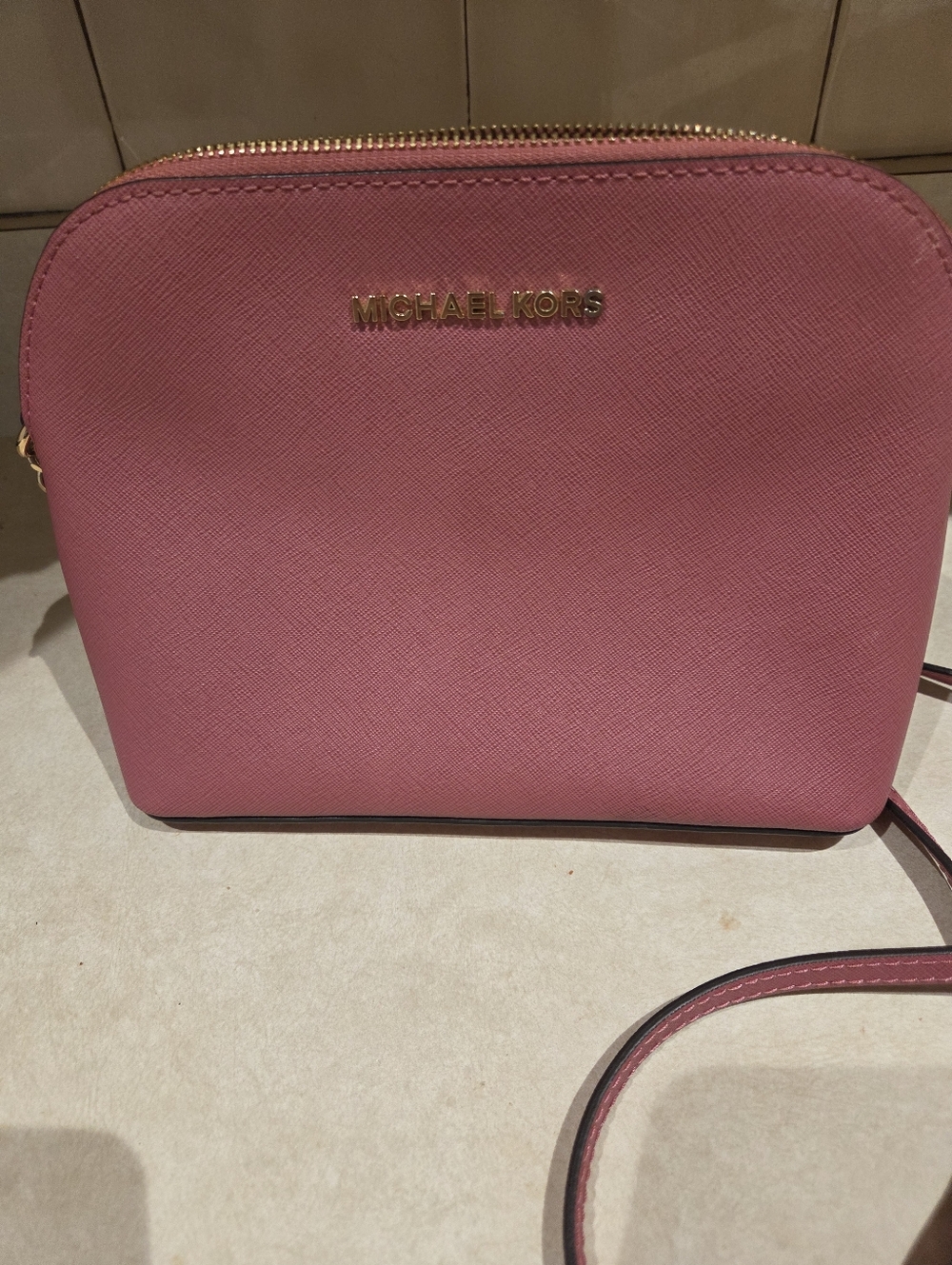 MICHAEL KORS Rose Pink Saffiano Dome Crossbody NWOT